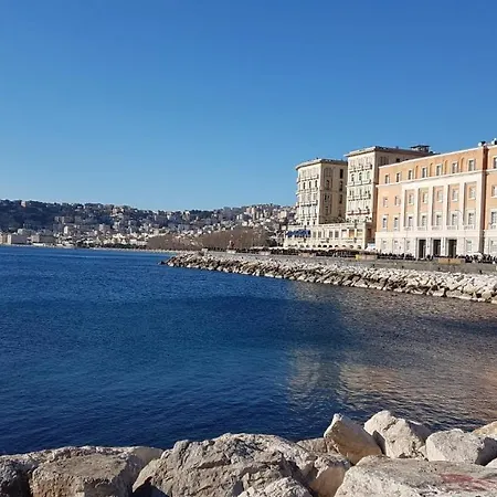 Semesterbostad Gelso