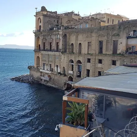 Semesterbostad Gelso *